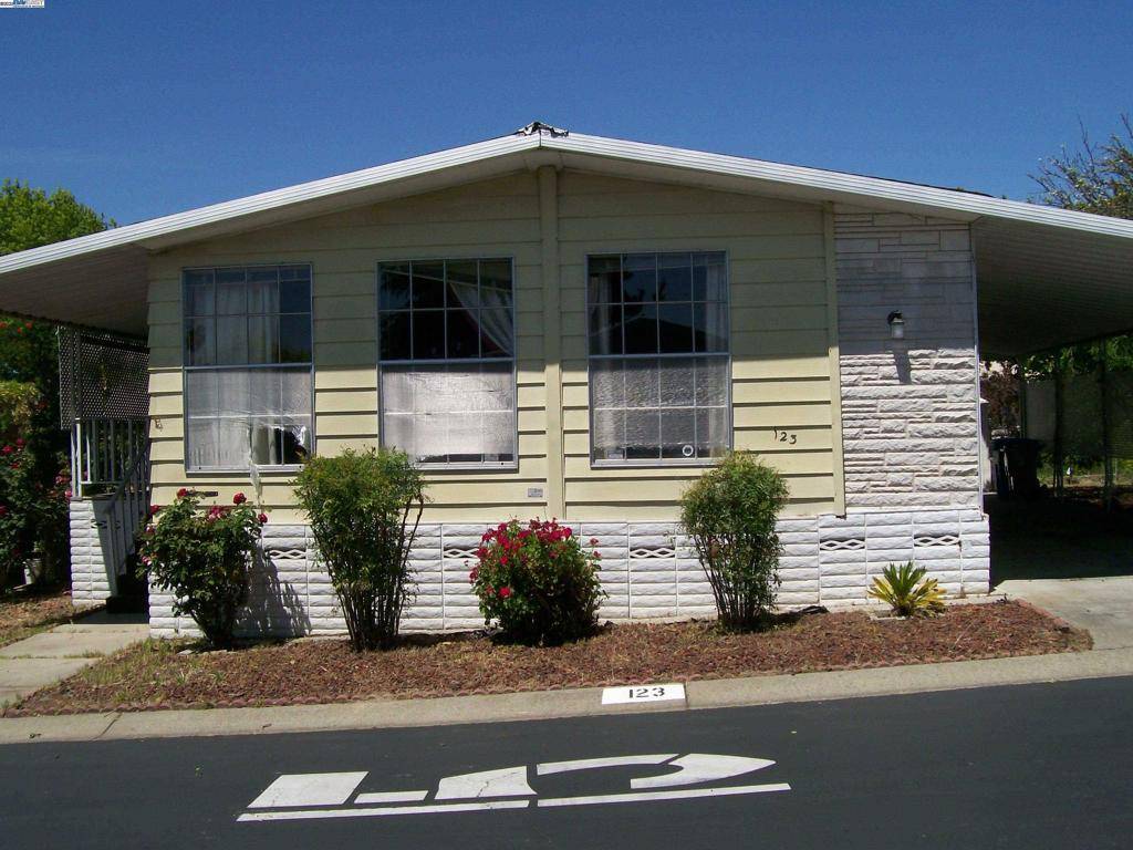 Union City, CA 94587,123 Madrone way