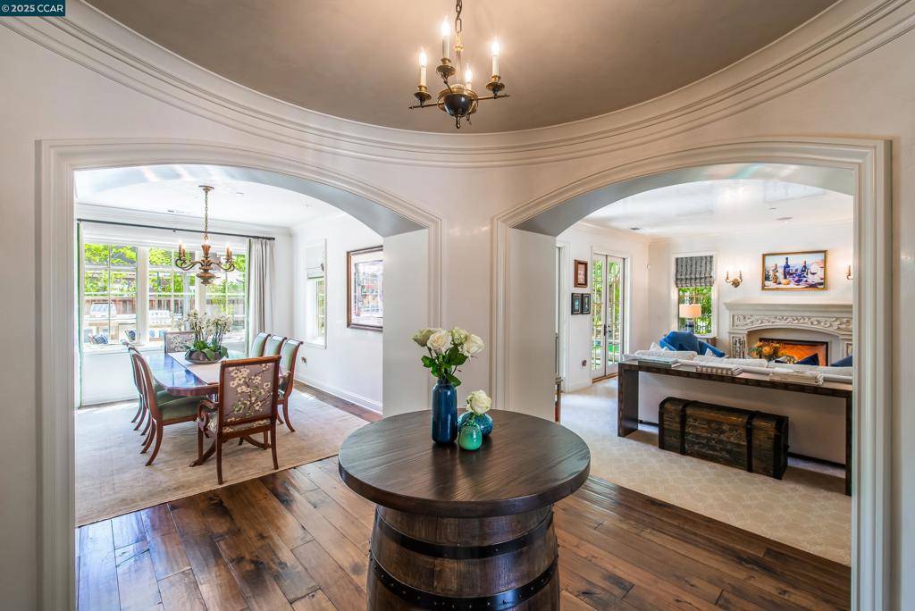 Lafayette, CA 94549,53 Hidden Oaks Dr