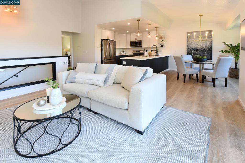 Martinez, CA 94553,2471 Heatherleaf Ln