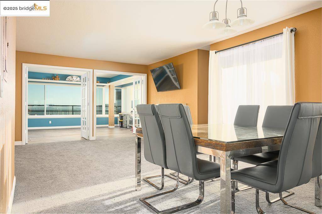 Richmond, CA 94801,1201 Brickyard WAY #201