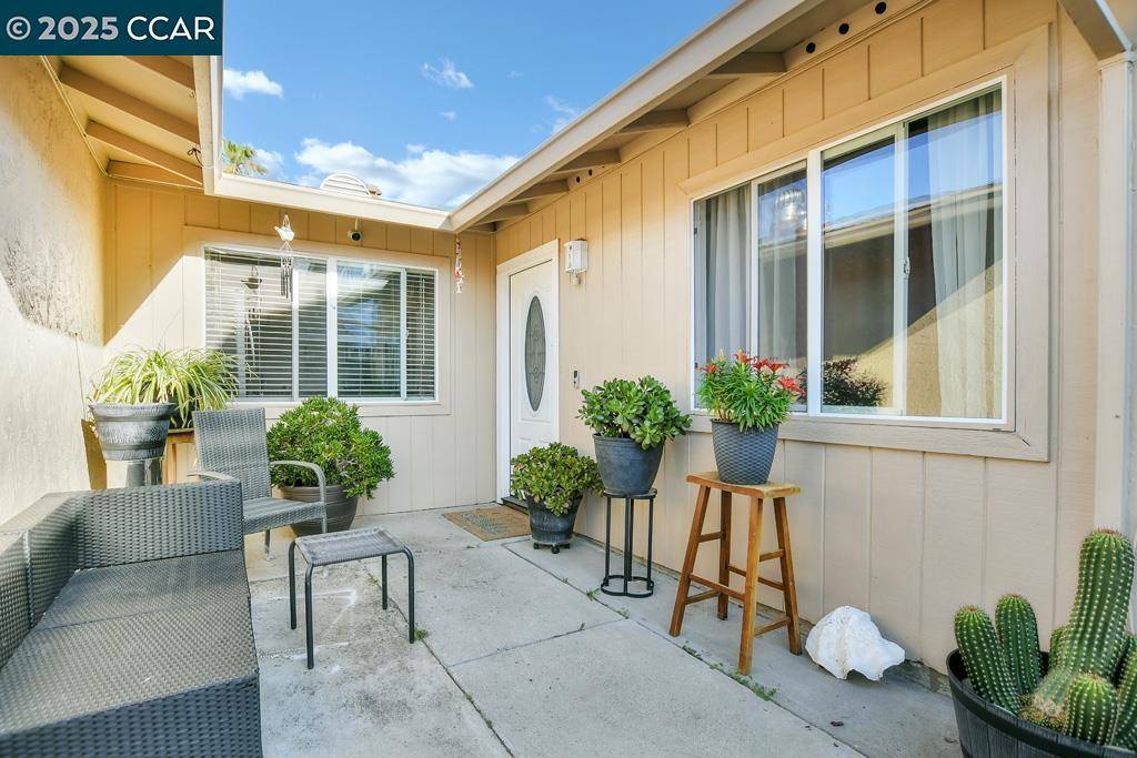 Antioch, CA 94509-2121,1730 Magnolia way