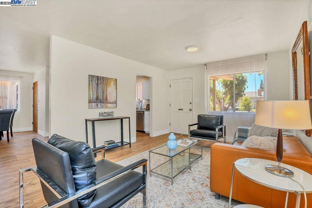 Bay Point, CA 94565-1326,28 Oceanview Dr