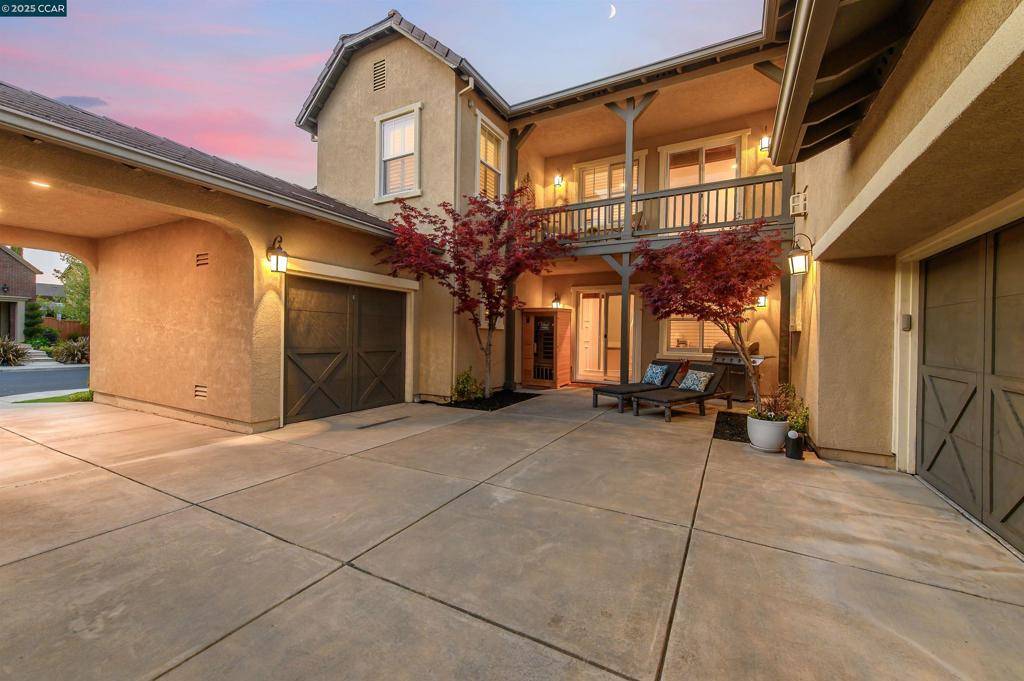 Danville, CA 94506,2261 Genoa St