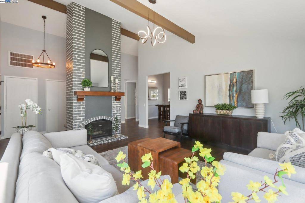 Livermore, CA 94551,566 Cedar Dr