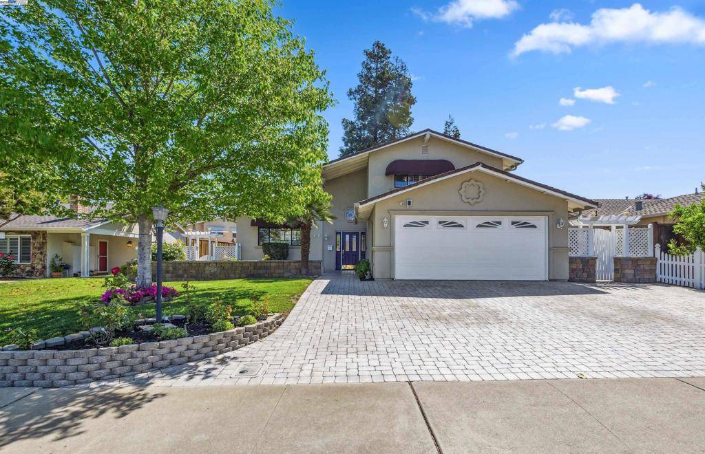 Livermore, CA 94550,564 Debra Street