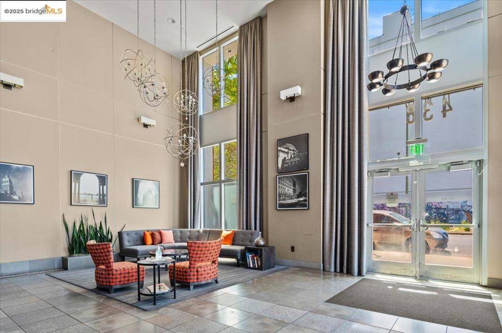 Oakland, CA 94612,438 W Grand Ave #627