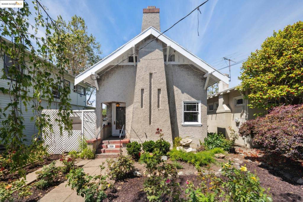 Berkeley, CA 94705,2119 Derby St