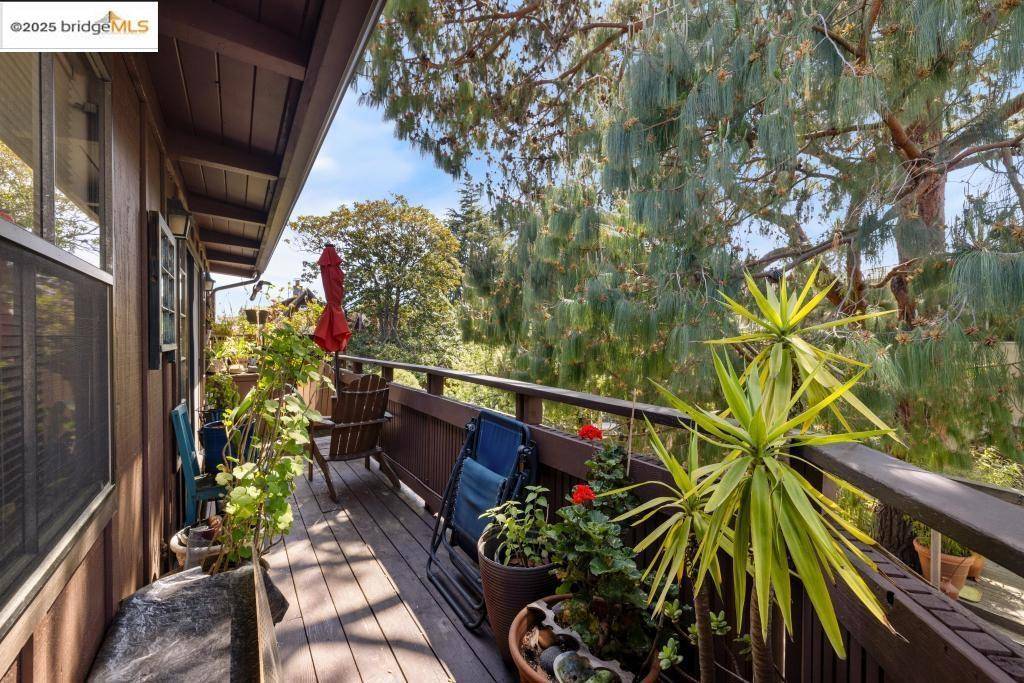 Berkeley, CA 94705,2915 Benvenue Ave #APT C