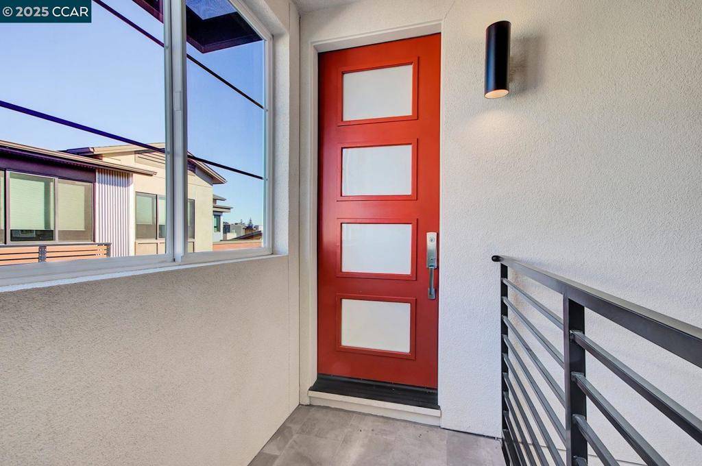 Los Gatos, CA 95032,16023 Bartlett Ct