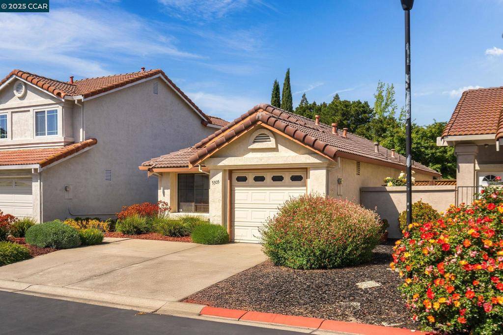 Concord, CA 94521,5305 Concerto Cir