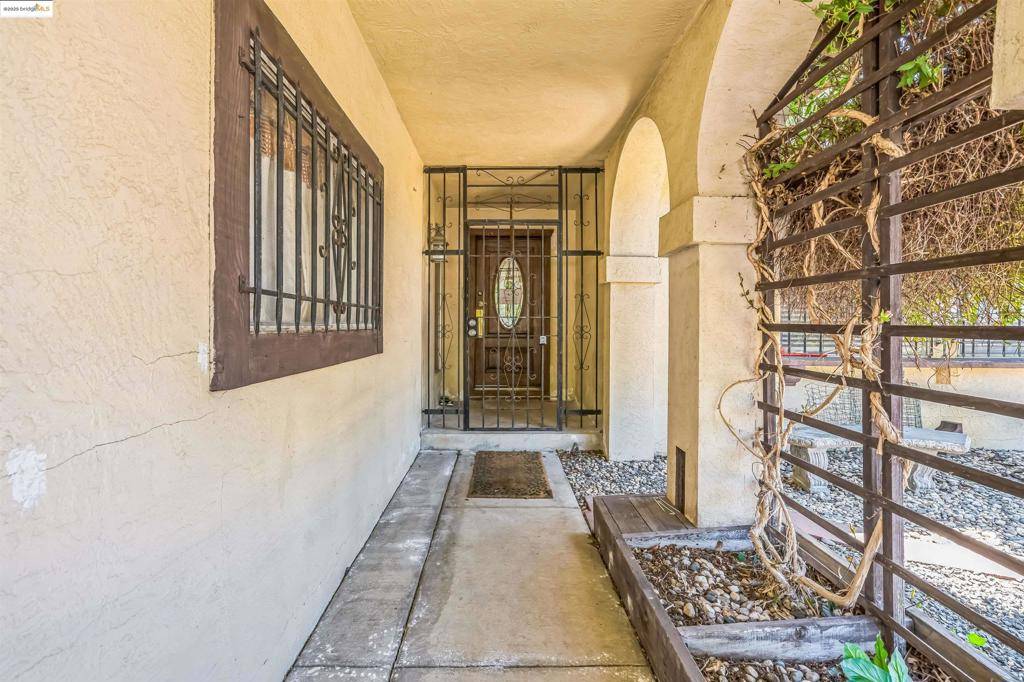 Antioch, CA 94509,2117 Lopez Drive