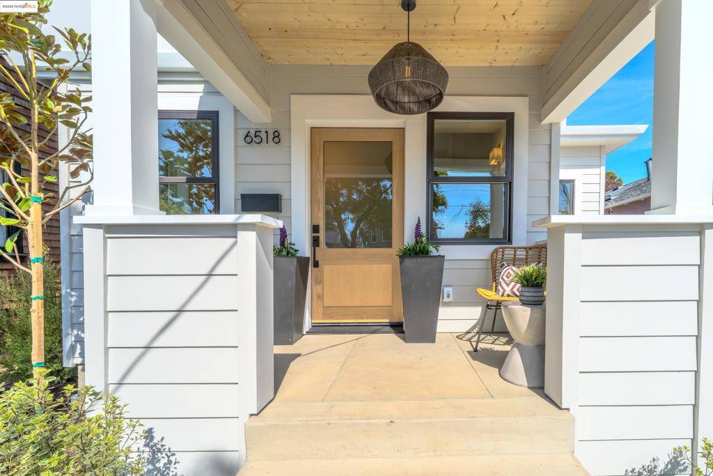 Oakland, CA 94609,6518 Raymond St