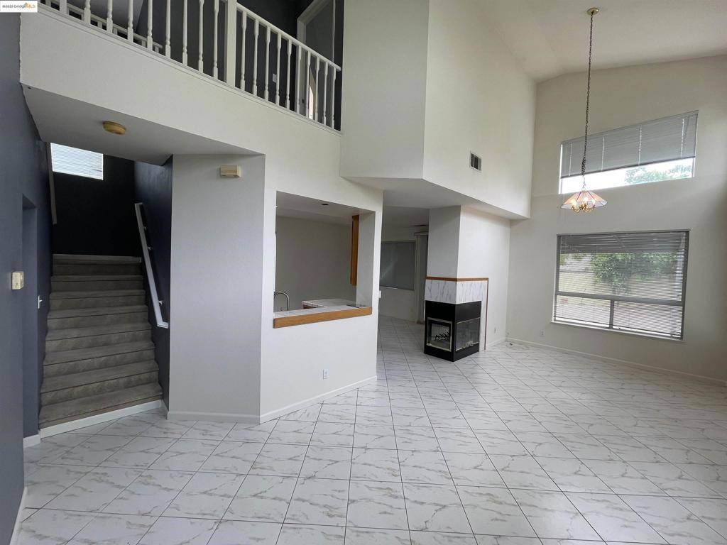 Antioch, CA 94531,4906 Waterford Way