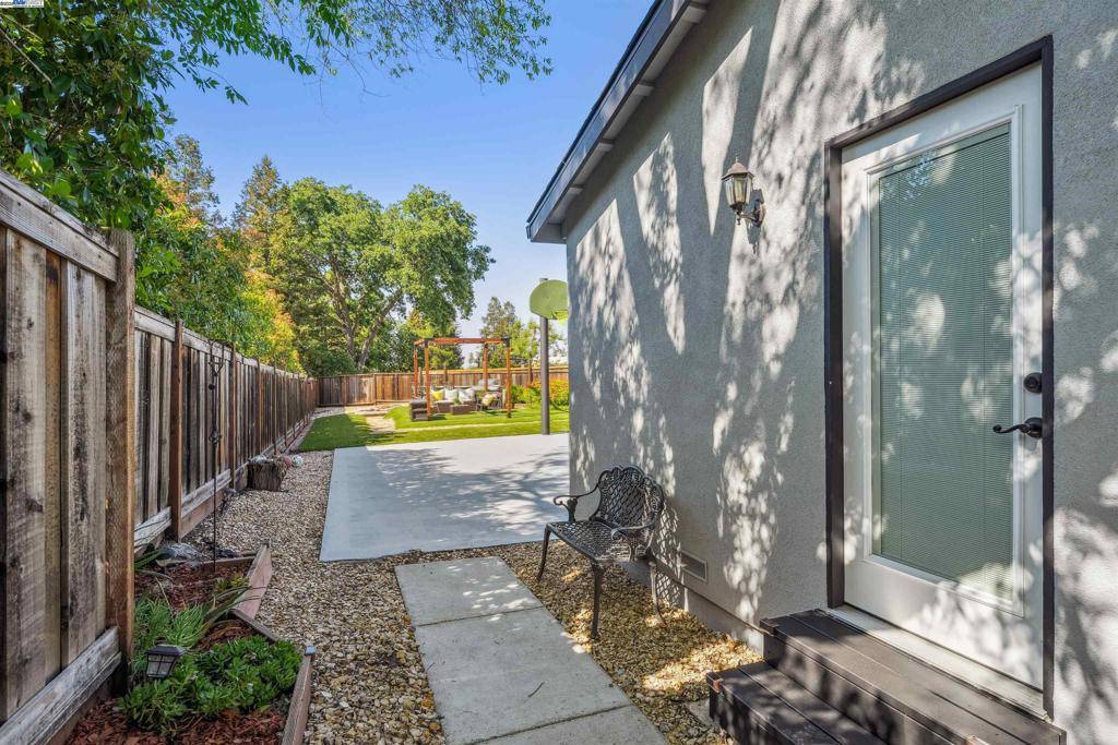 316 3Rd Ave S Pleasant Hill, CA 94523