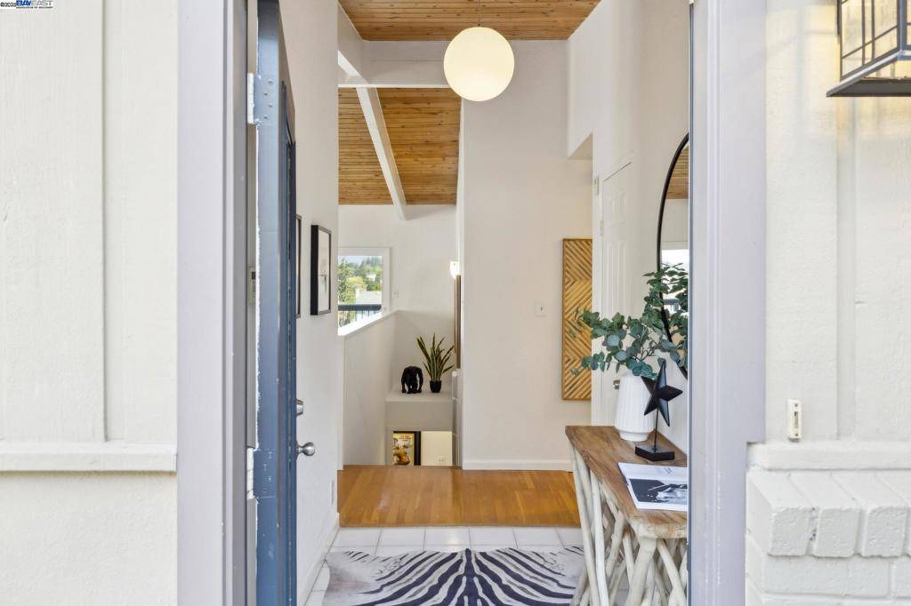Oakland, CA 94610,4125 BALFOUR AVENUE