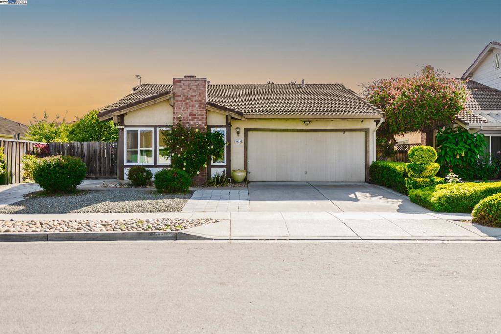 Fremont, CA 94555,4959 Friar Ave