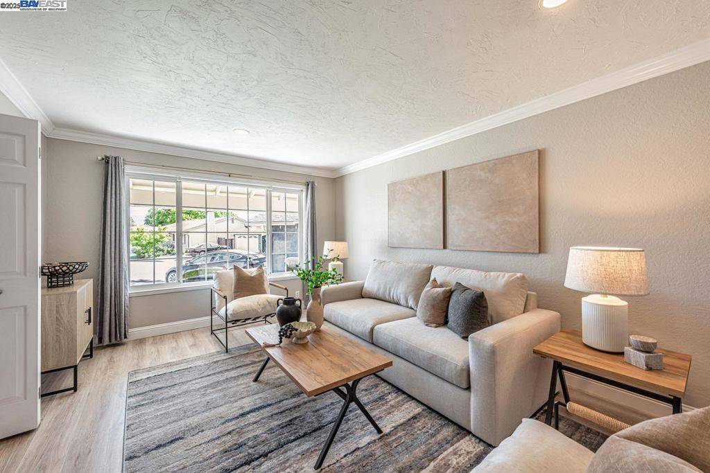 Pleasanton, CA 94588,4491 Downing Ct
