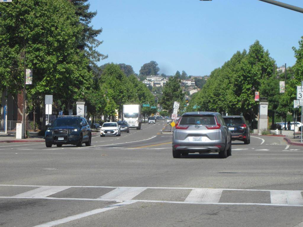 3998 Castro Valley Blvd Castro Valley, CA 94546-6061