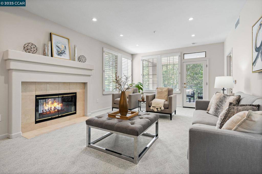 Walnut Creek, CA 94595,5920 Horsemans Canyon Dr #2B