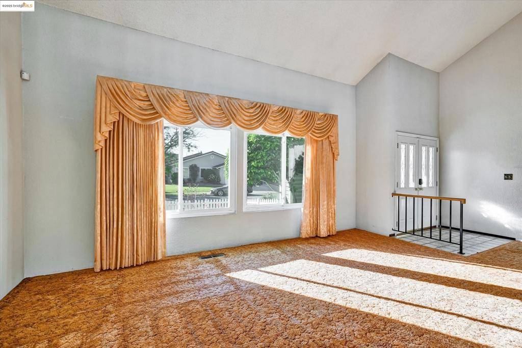 Fremont, CA 94555,34607 Wells Ave