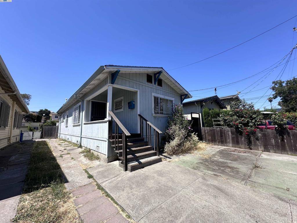 Oakland, CA 94601,2045 Harrington Ave