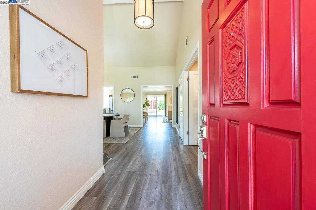 Union City, CA 94587,32713 Ripon Ct