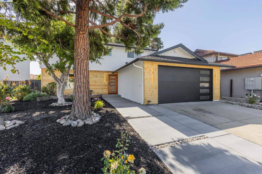 Milpitas, CA 95035,1568 Fallen Leaf Dr