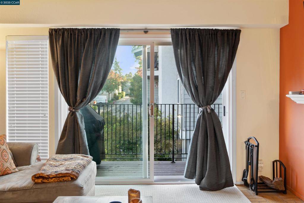 Walnut Creek, CA 94597,1089 Wesley Court #8