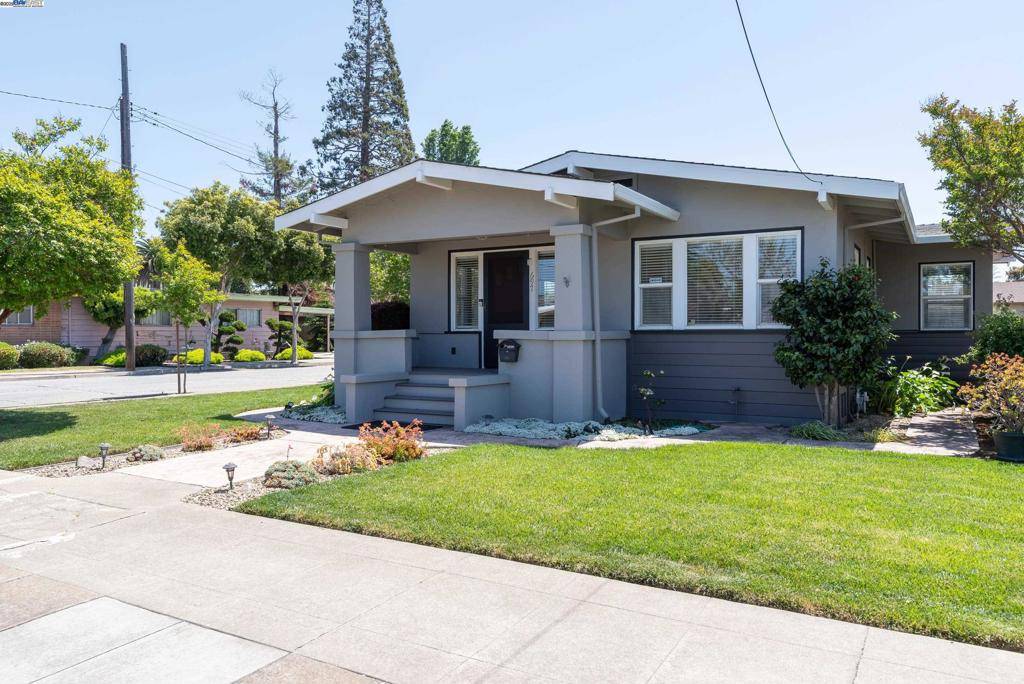 San Leandro, CA 94577,697 Maud Ave