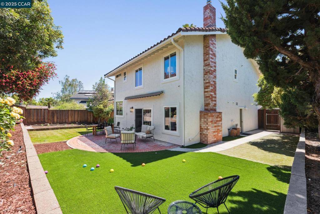 Martinez, CA 94553,2253 Lake Crest Court