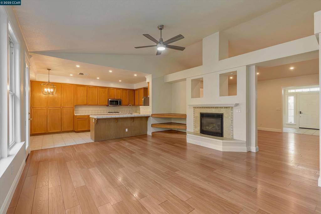 Antioch, CA 94531,4719 Golden Bear Dr