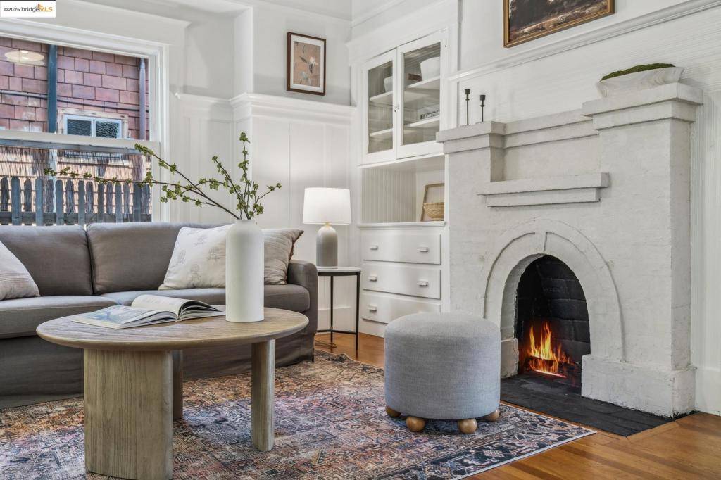 Berkeley, CA 94702,2705 Mathews St