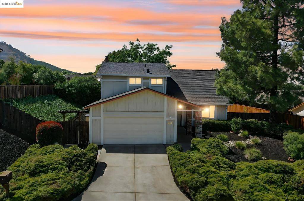 Clayton, CA 94517,640 Mt Duncan