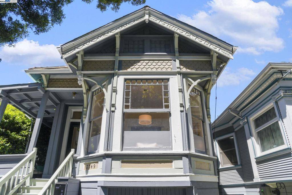 Oakland, CA 94612,2349 Waverly St