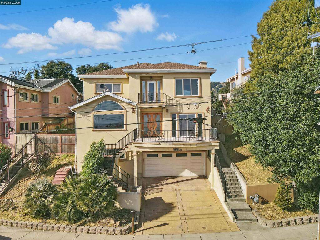 Oakland, CA 94605,3727 Delmont Ave