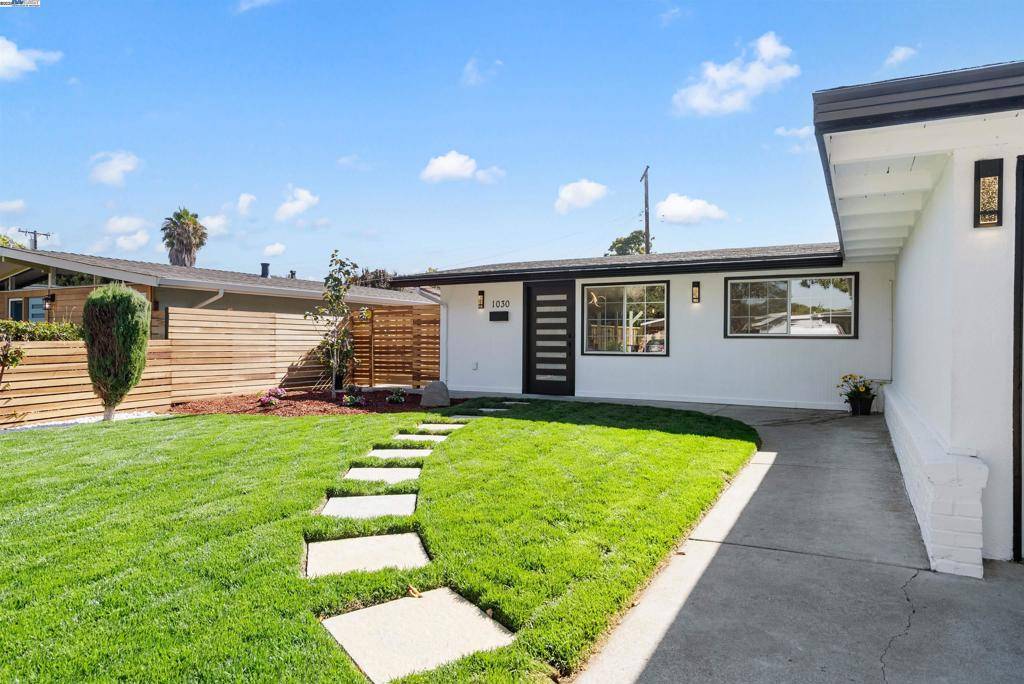 Sunnyvale, CA 94089,1030 Blazingwood Dr