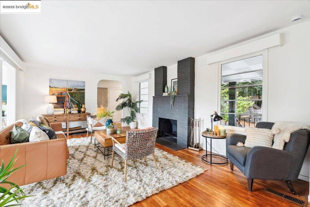 Orinda, CA 94563,342 El Toyonal