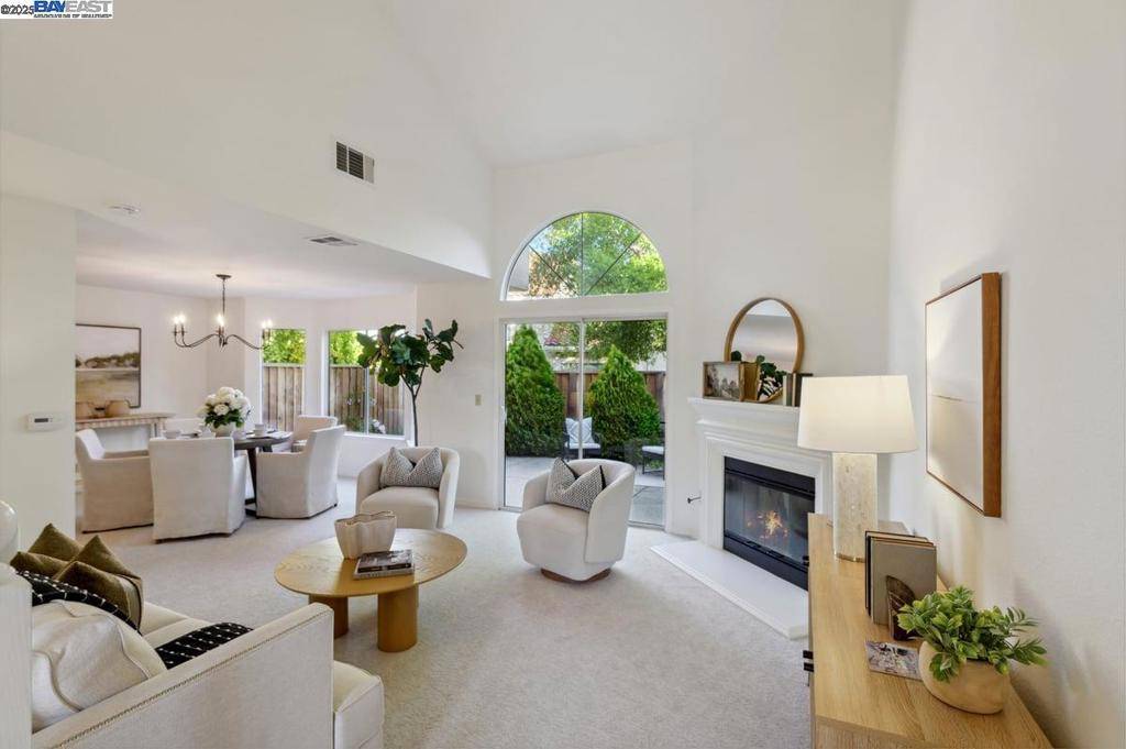 San Ramon, CA 94582,909 Cloverberry Way