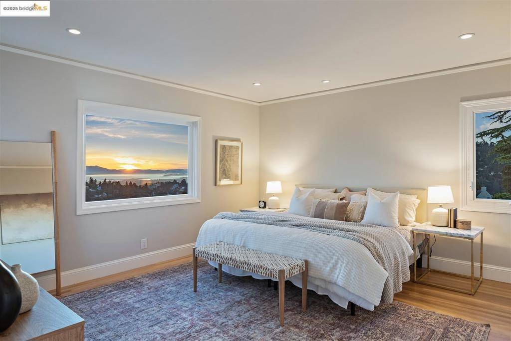 Oakland, CA 94611,5800 Mendoza Dr