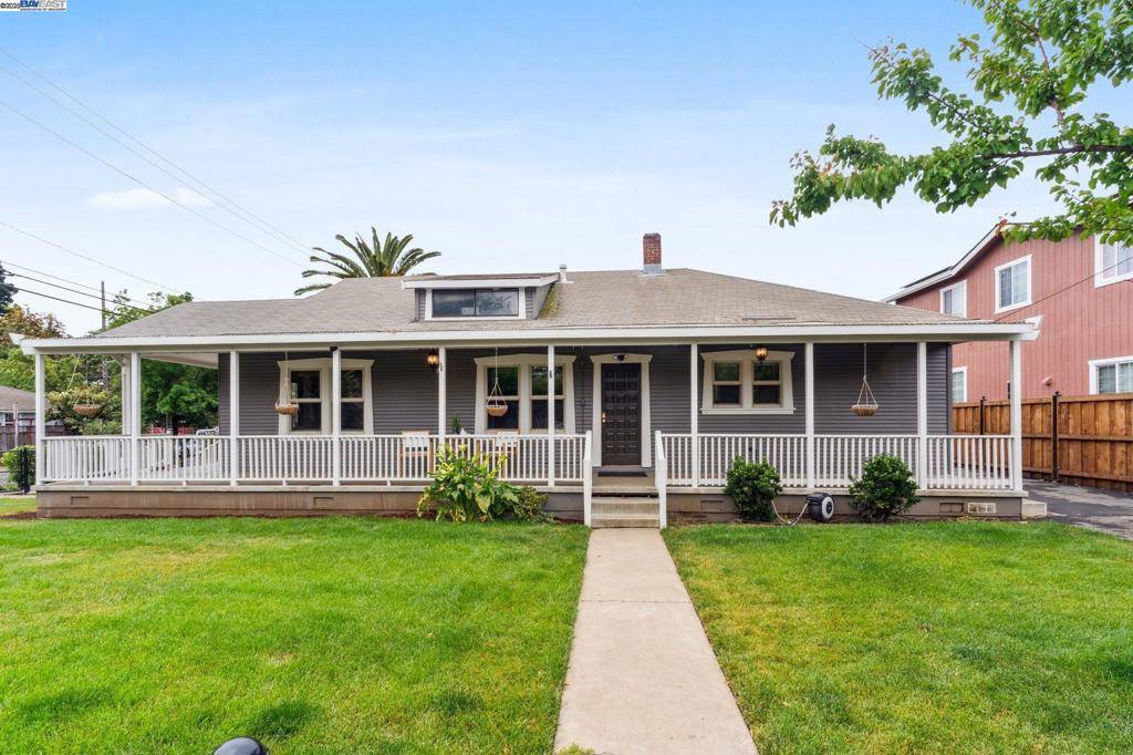 Hayward, CA 94544,792 Sycamore Ave