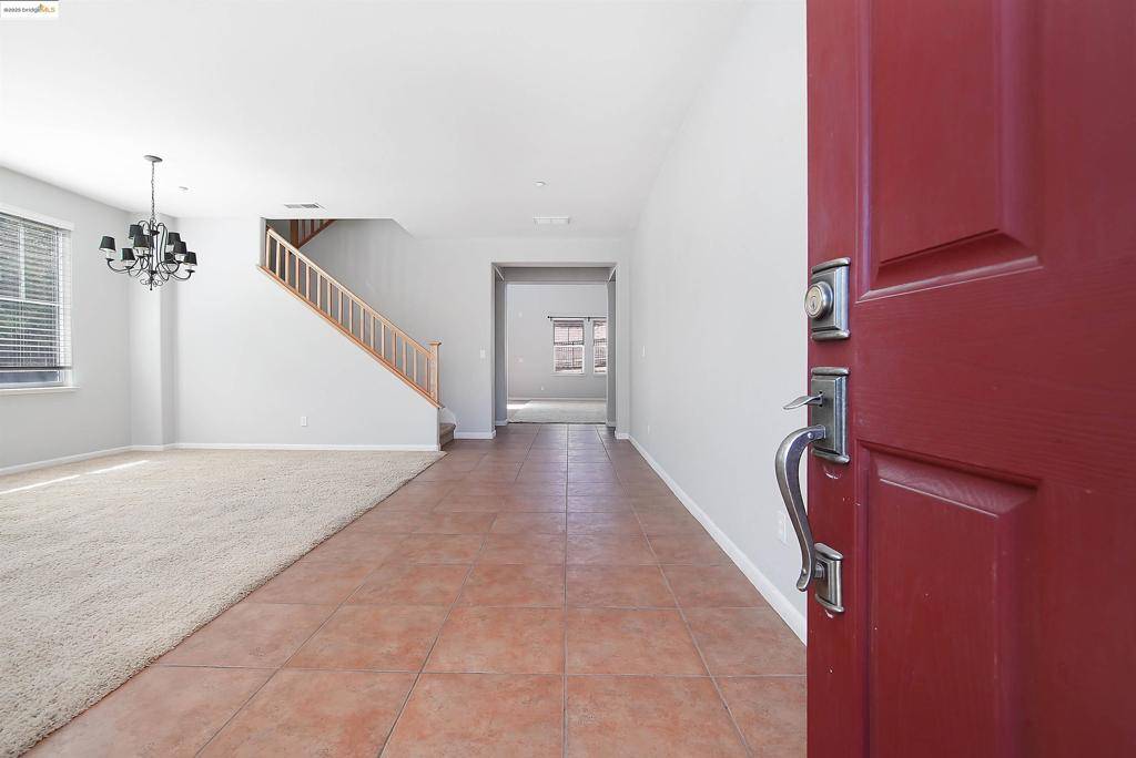 Brentwood, CA 94513,2765 SAINT ANDREWS DR