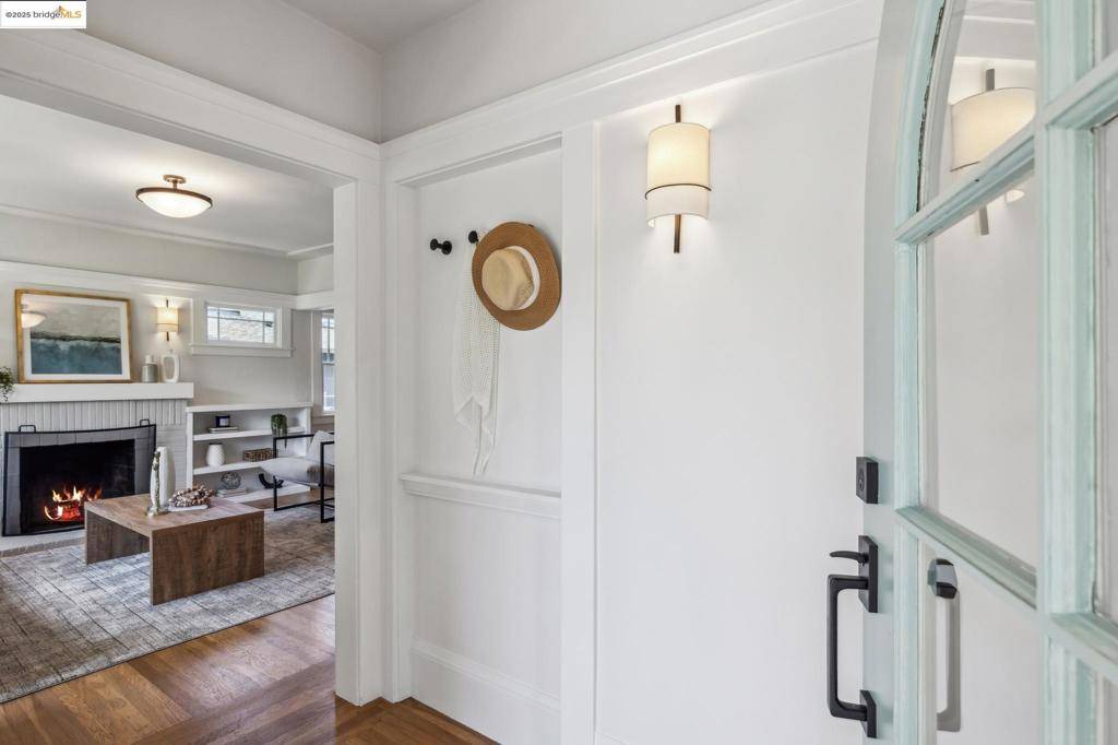 Berkeley, CA 94707,1715 Tacoma Ave