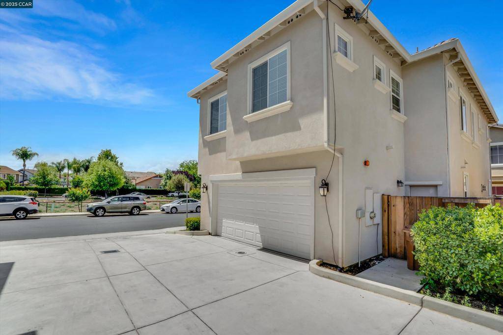 Brentwood, CA 94513,300 Alta St
