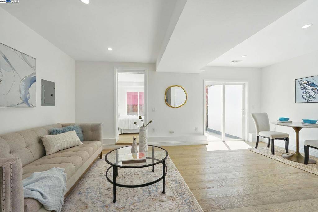 San Francisco, CA 94134,171 Rey St