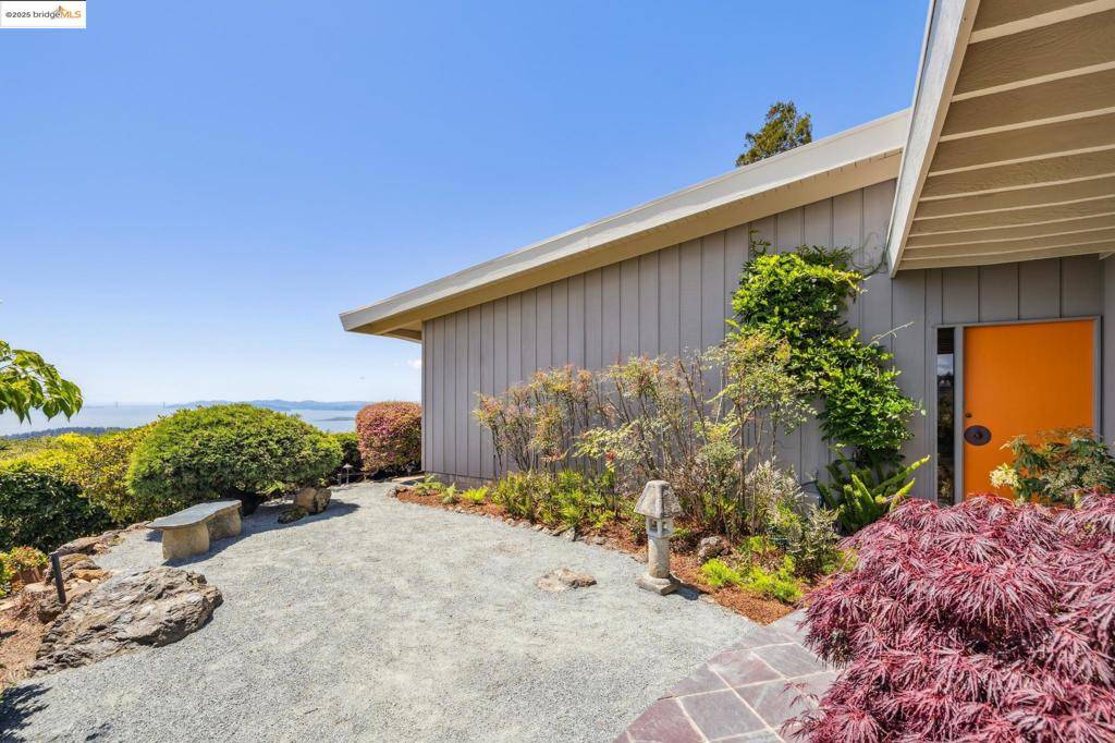Kensington, CA 94708,1 Garden Dr