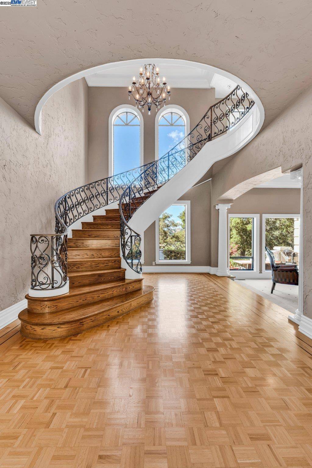 Alamo, CA 94507,219 Valley Oaks Dr