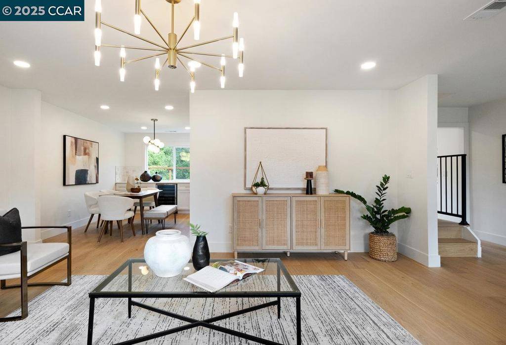Alamo, CA 94507,374 James Bowie Ct