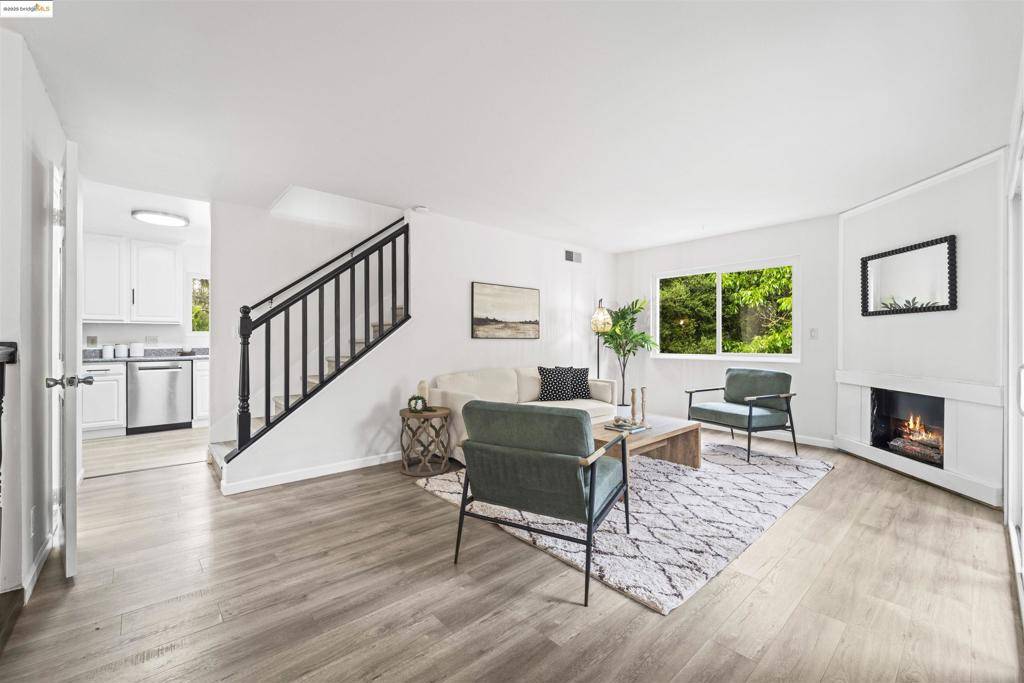 Hayward, CA 94541,2326 D St