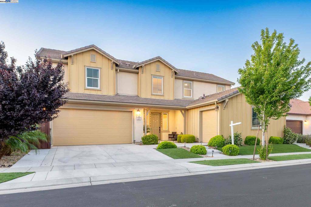 Mountain House, CA 95391,625 W Warren Dr