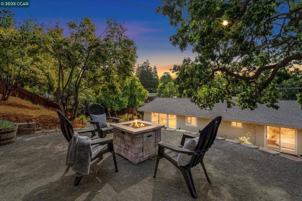 Concord, CA 94518,3739 Northridge Dr